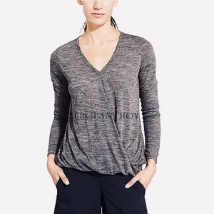 🔴 5 for $25! Athleta Top Siro Twist Long Sleeve Marled Grey Women’s‎ Size XS